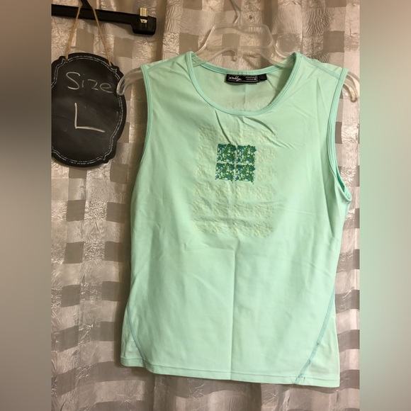Oakley Light Green Tank Top - Picture 2 of 5